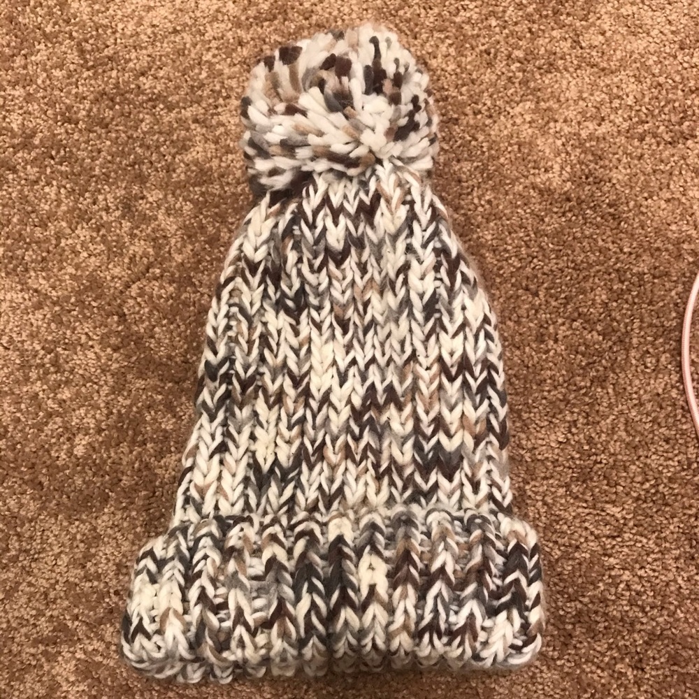 American Eagle knit hat